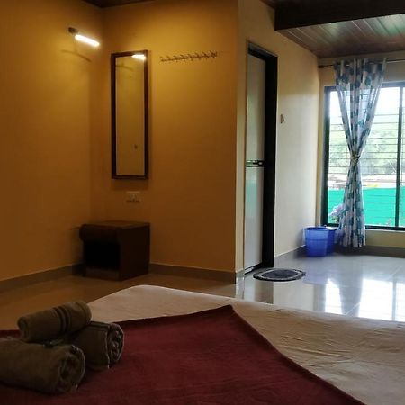 Bluebell Residency Hotell Mahābaleshwar Exteriör bild