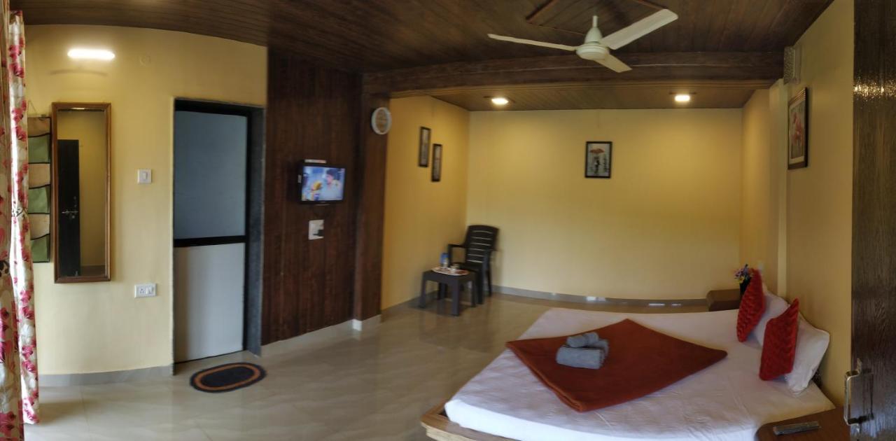 Bluebell Residency Hotell Mahābaleshwar Exteriör bild